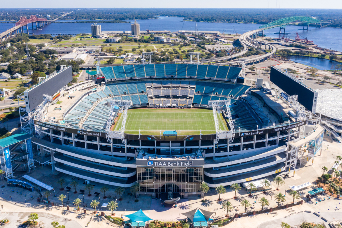 4 of the Best Hotels Near TIAA Bank Field The Stadiums Guide