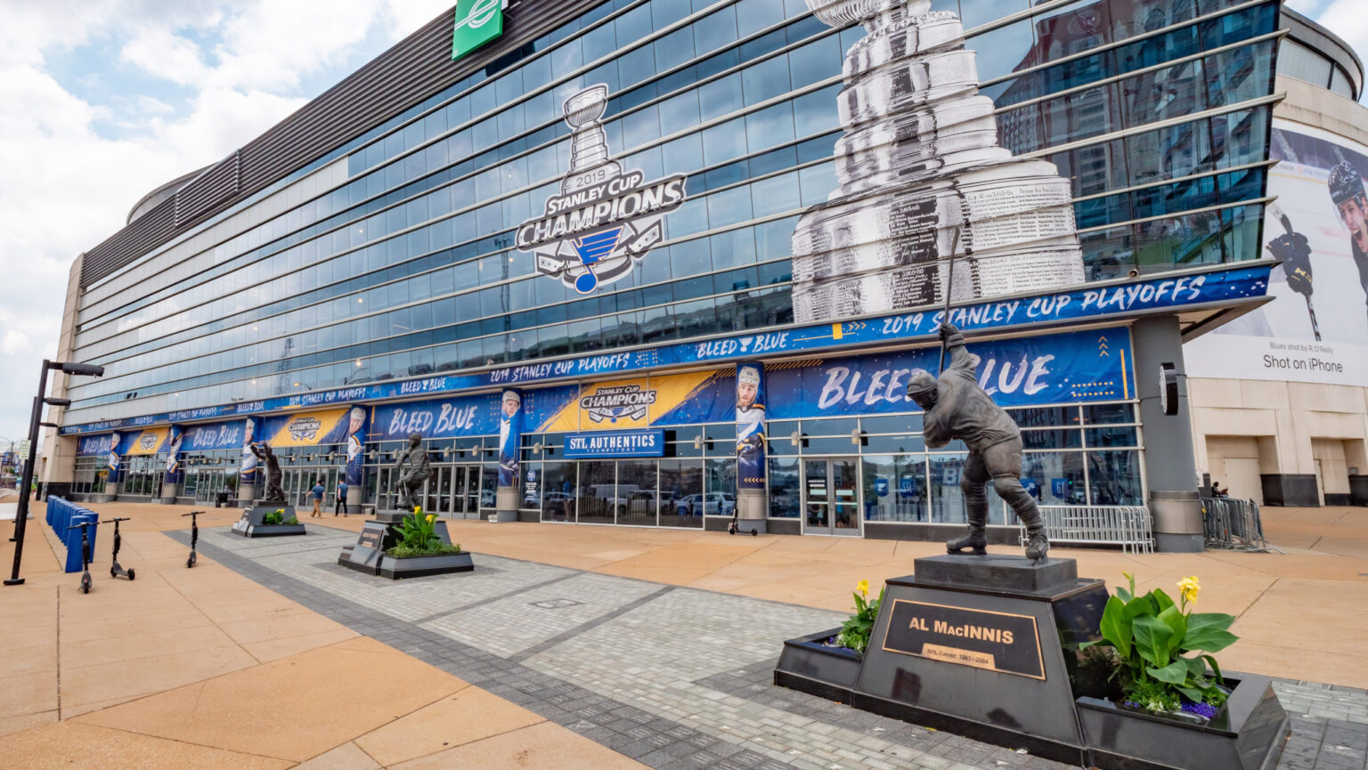 Enterprise Center: Home of the St. Louis Blues - The Stadiums Guide