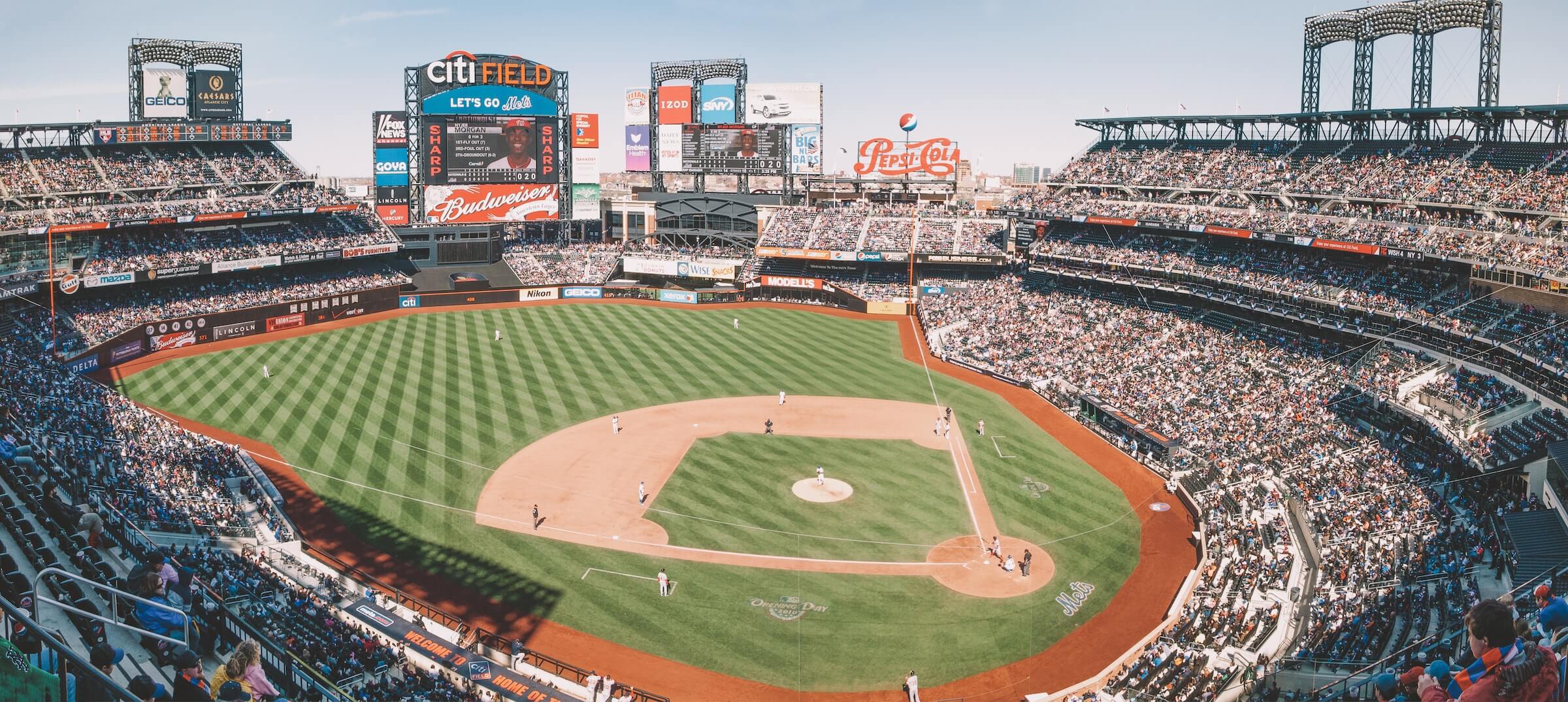 Backpacks Banned At Citi Field - CBS New York