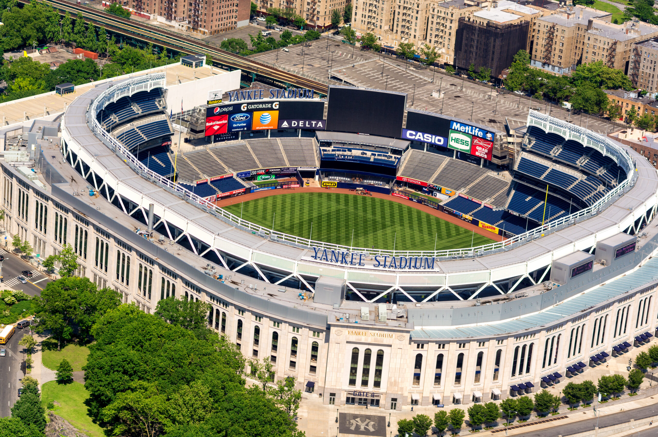 View of Old Yankee Stadium and number 4 train from 164th Street